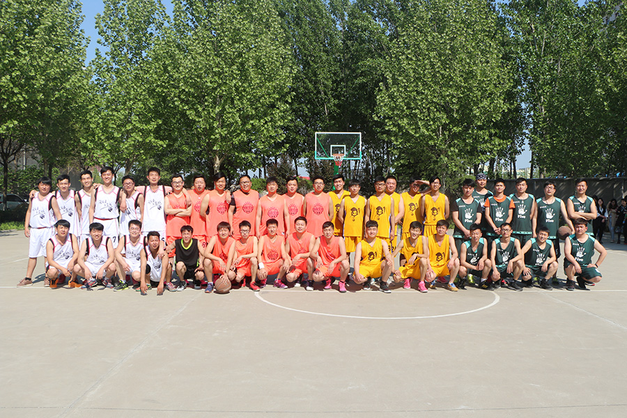 青春無畏，逐夢揚威！河南青峰屆“創(chuàng)新杯”員工籃球聯(lián)賽首戰(zhàn)圓滿落幕！